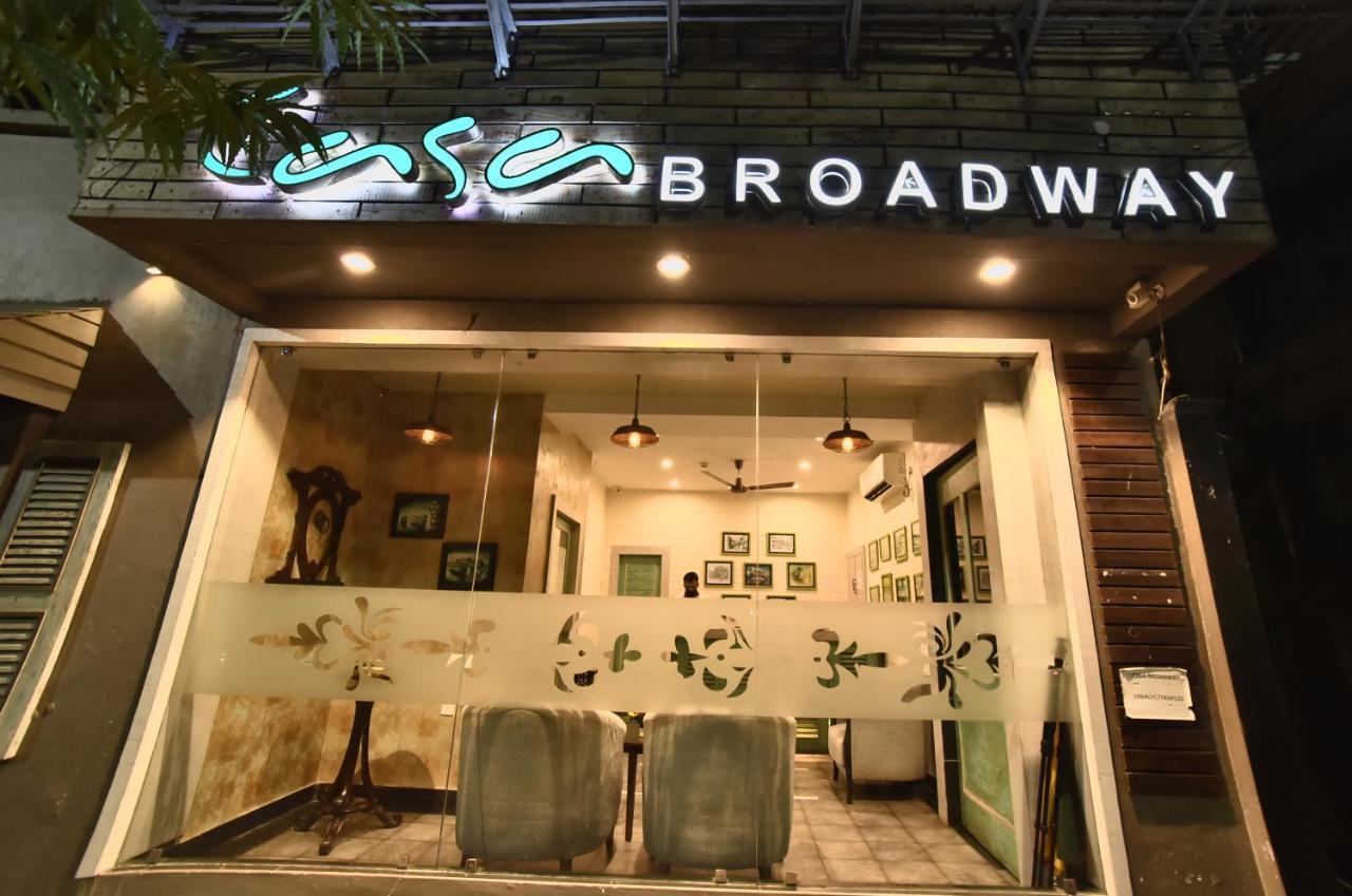 Casa Broadway-A Boutique Hotel โกลกาตา ภายนอก รูปภาพ