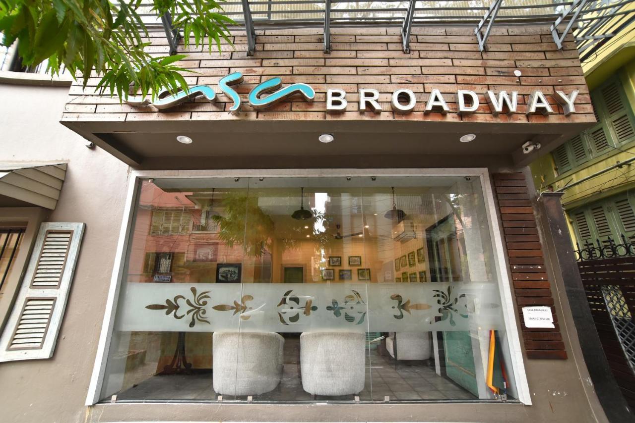 Casa Broadway-A Boutique Hotel โกลกาตา ภายนอก รูปภาพ