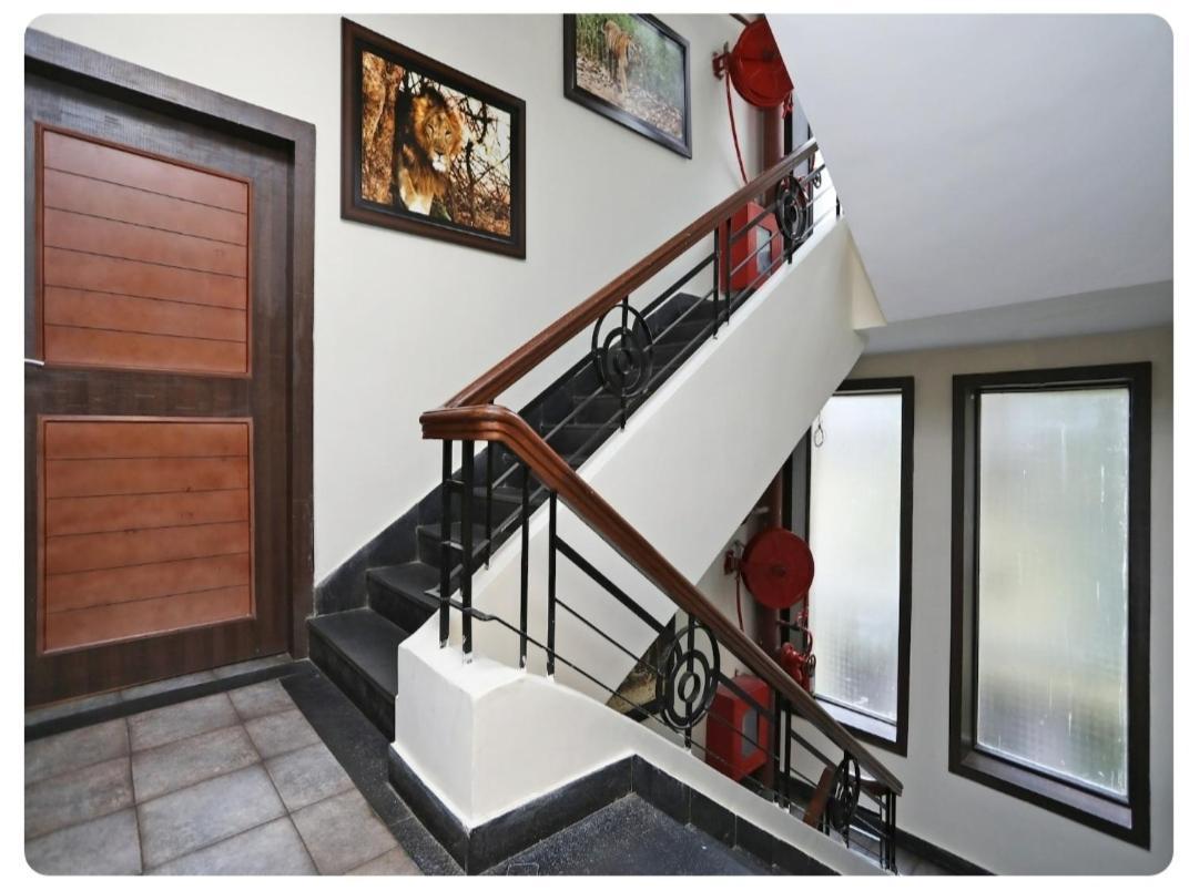 Casa Broadway-A Boutique Hotel โกลกาตา ภายนอก รูปภาพ
